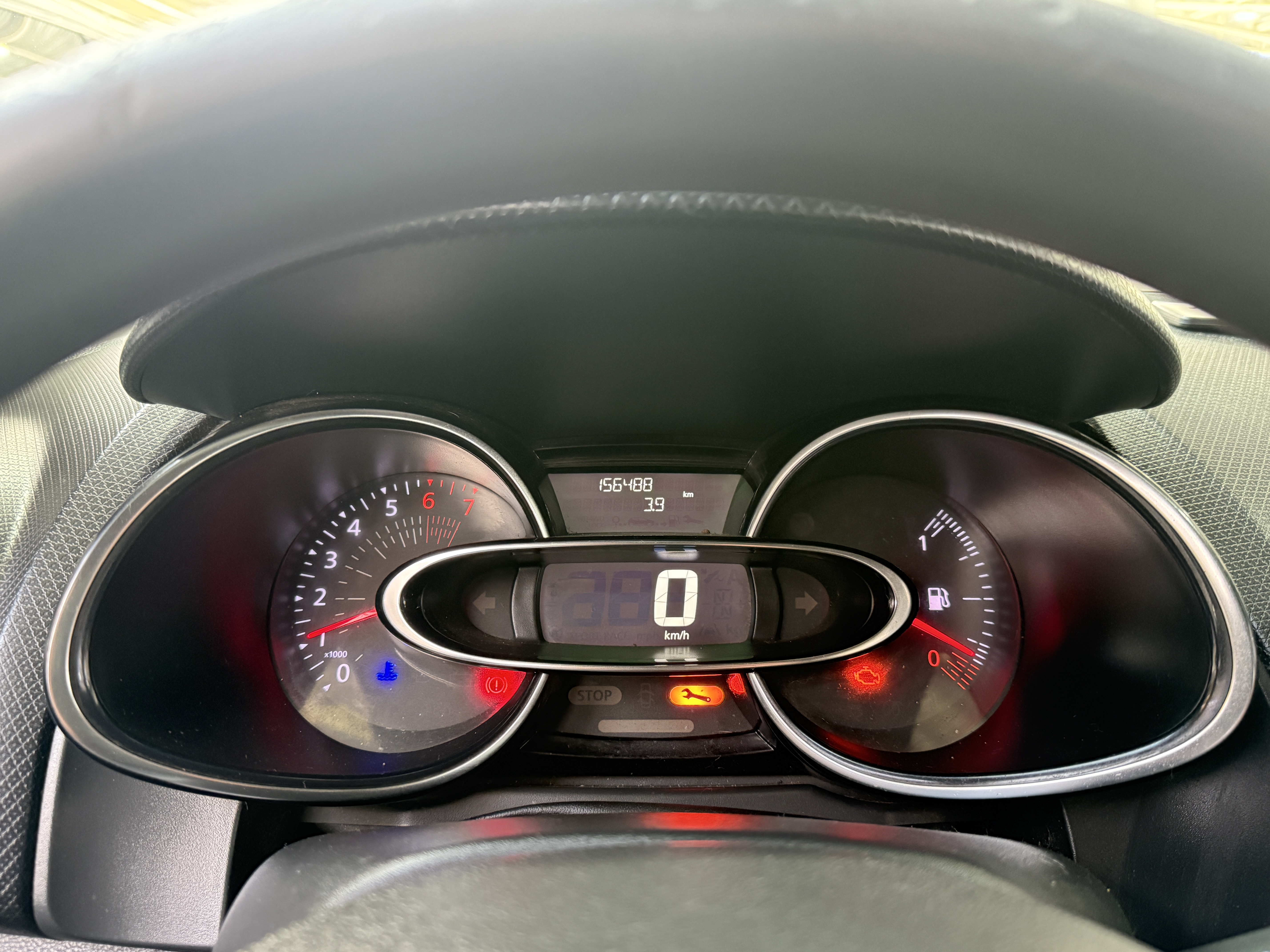 Renault Clio Iv Hb — foto 8 de 8