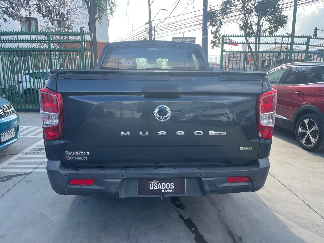 SsangYong Musso Grand — foto 6 de 8