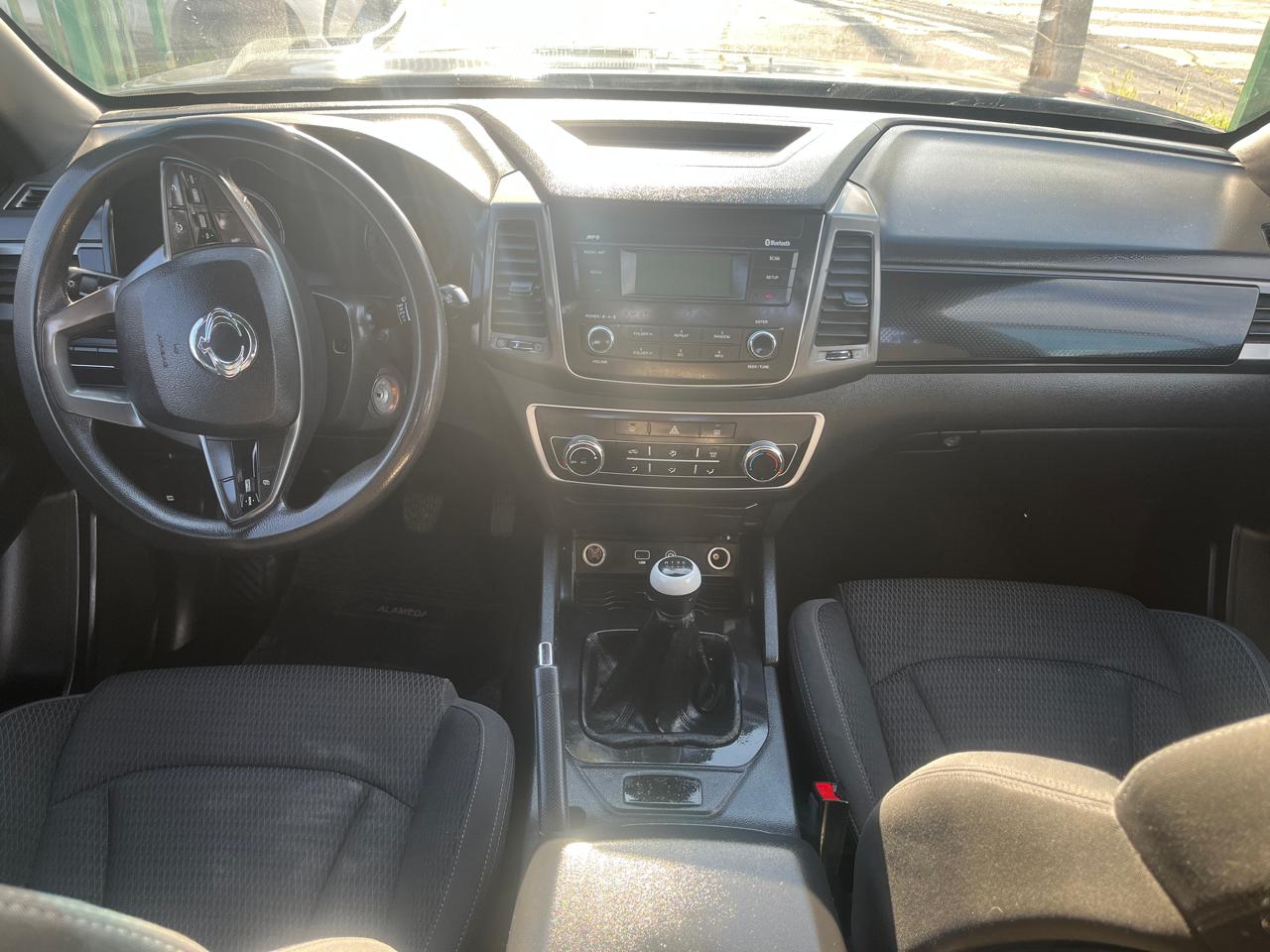 SsangYong Musso Grand — foto 7 de 8