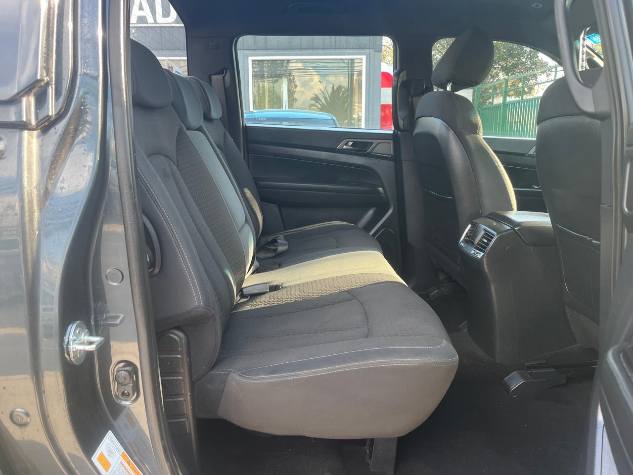 SsangYong Musso Grand — foto 8 de 8