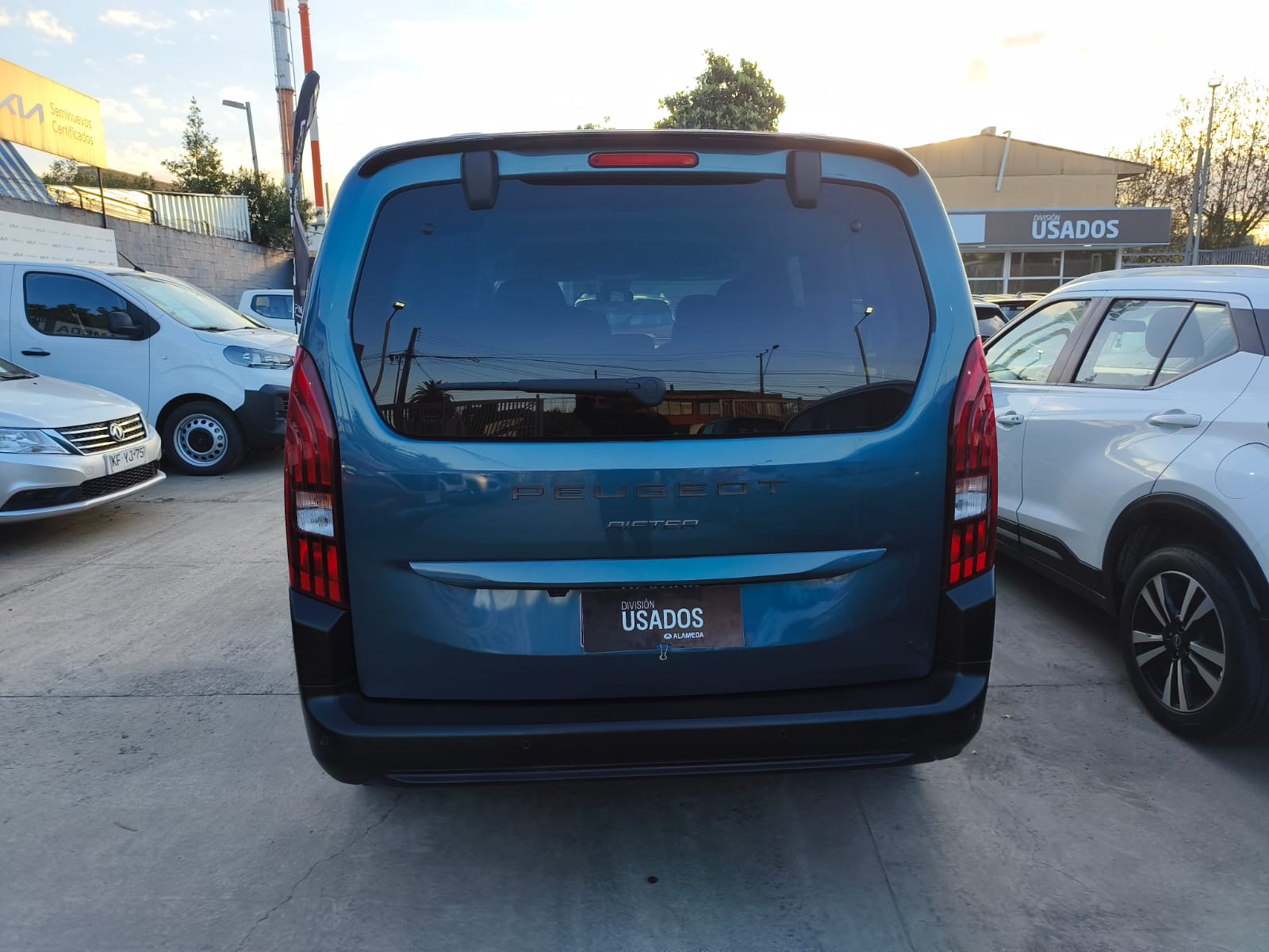 Peugeot Rifter Allure — foto 4 de 11