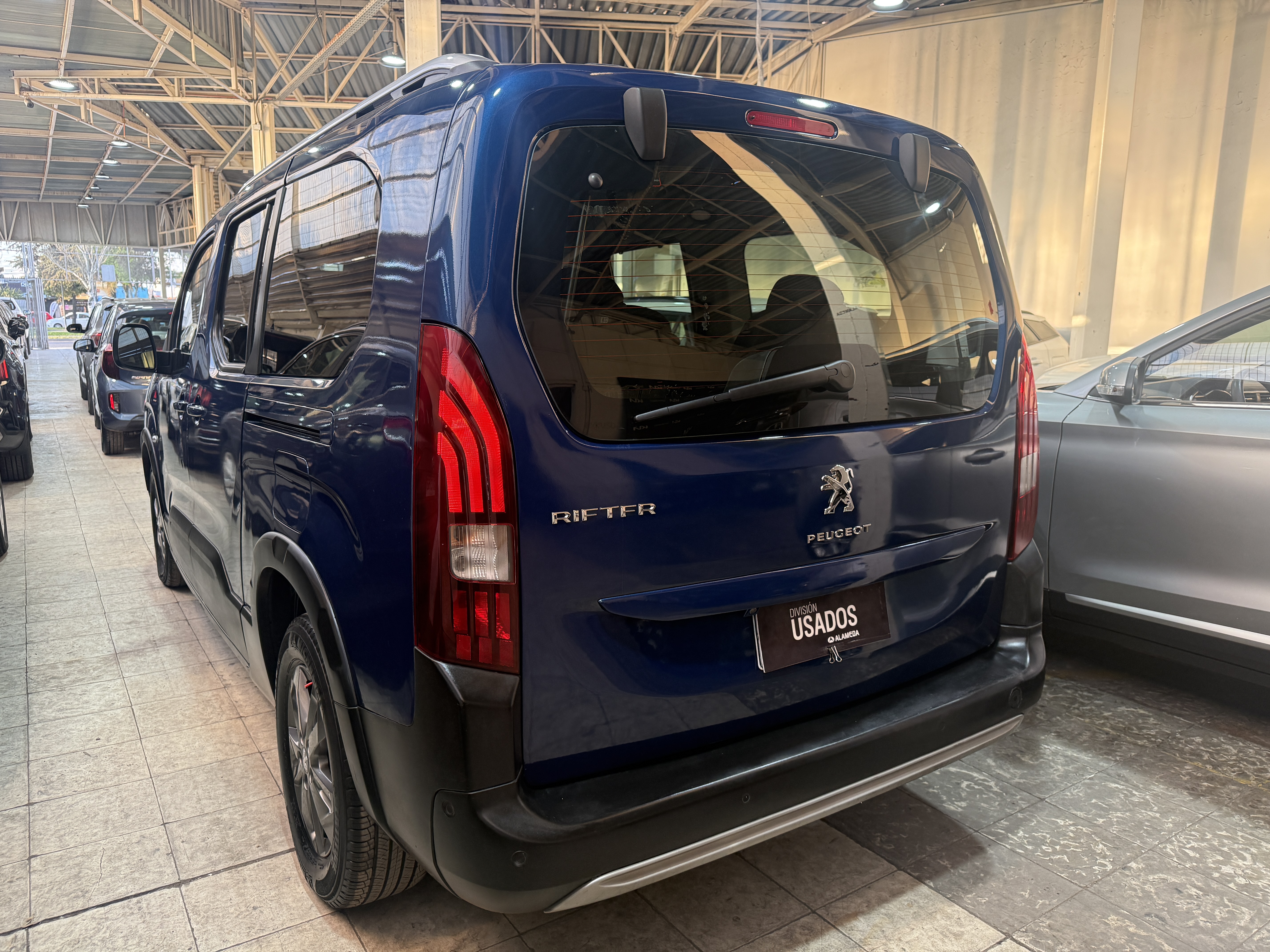 Peugeot Rifter Bluehdi 130 — foto 6 de 9