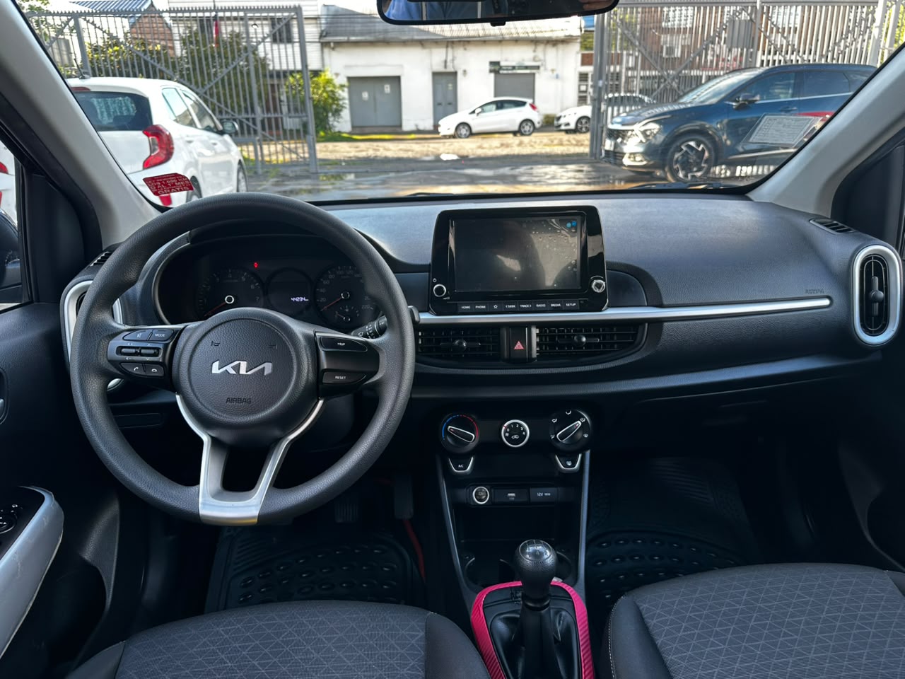 KIA Motors Morning — foto 6 de 7
