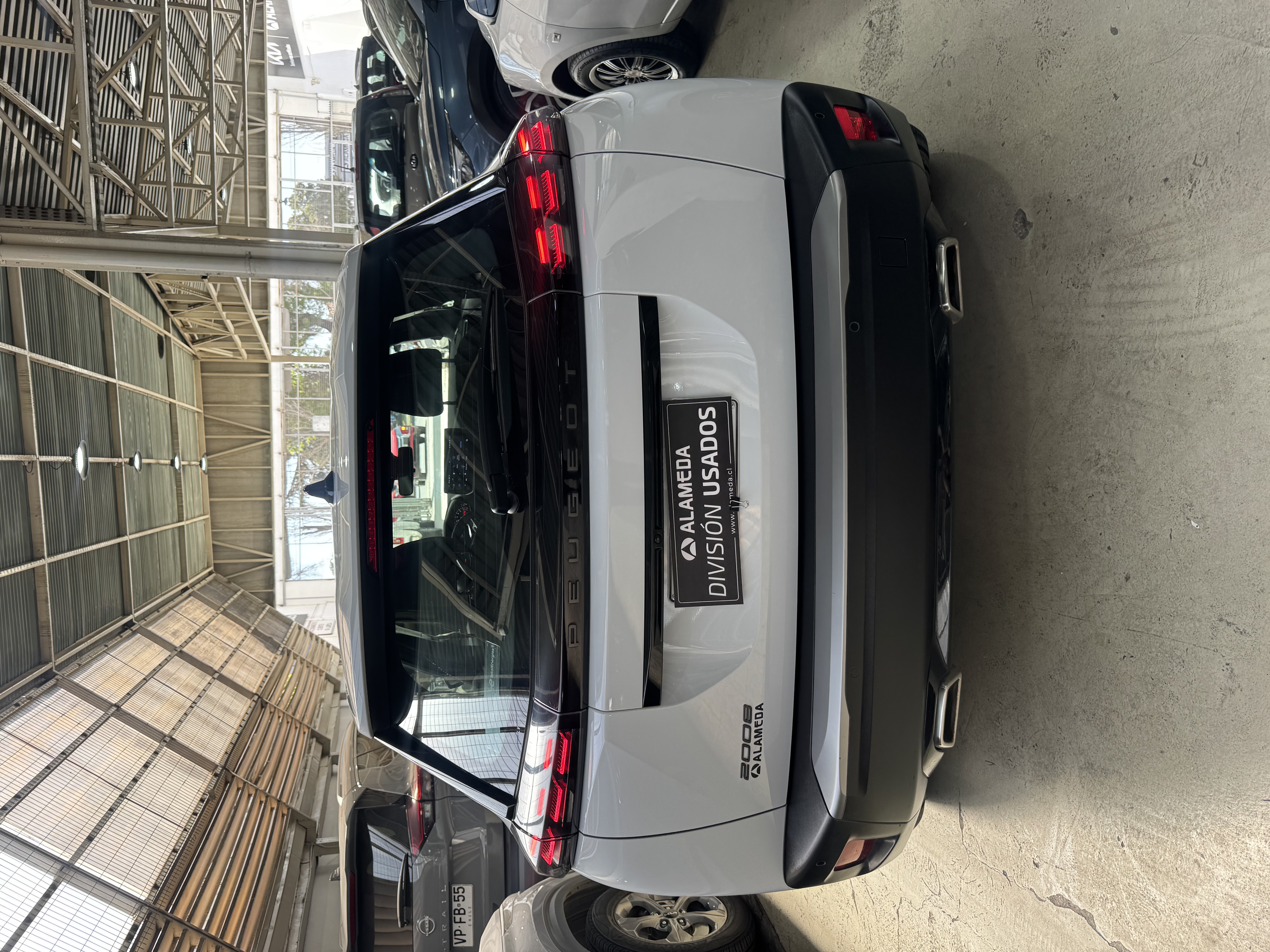 Peugeot Active — foto 5 de 7