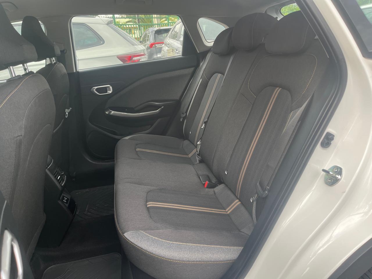 KIA K3 Cross — foto 7 de 7