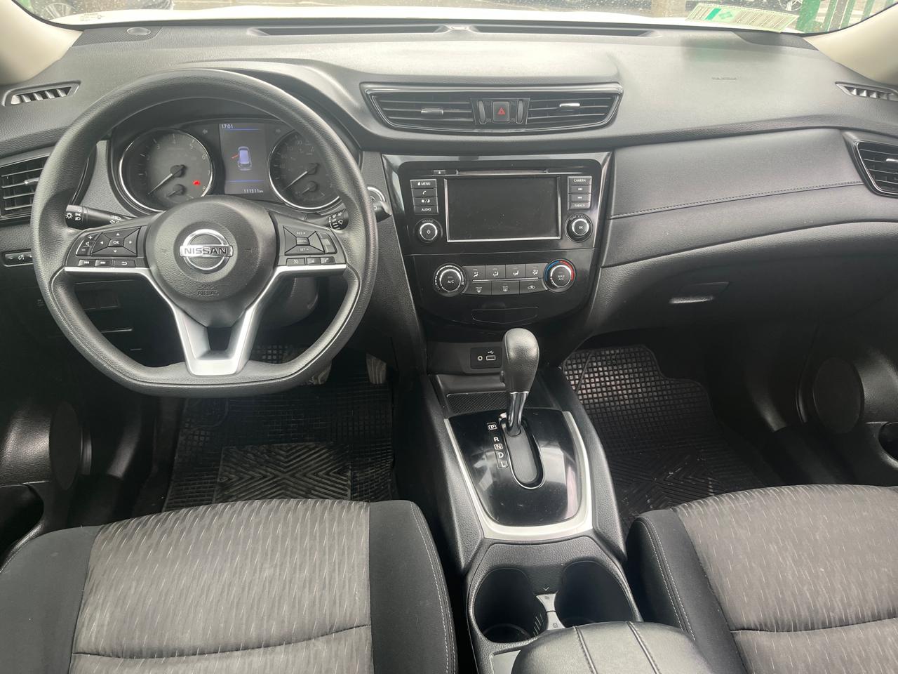 Nissan X-Trail — foto 5 de 6