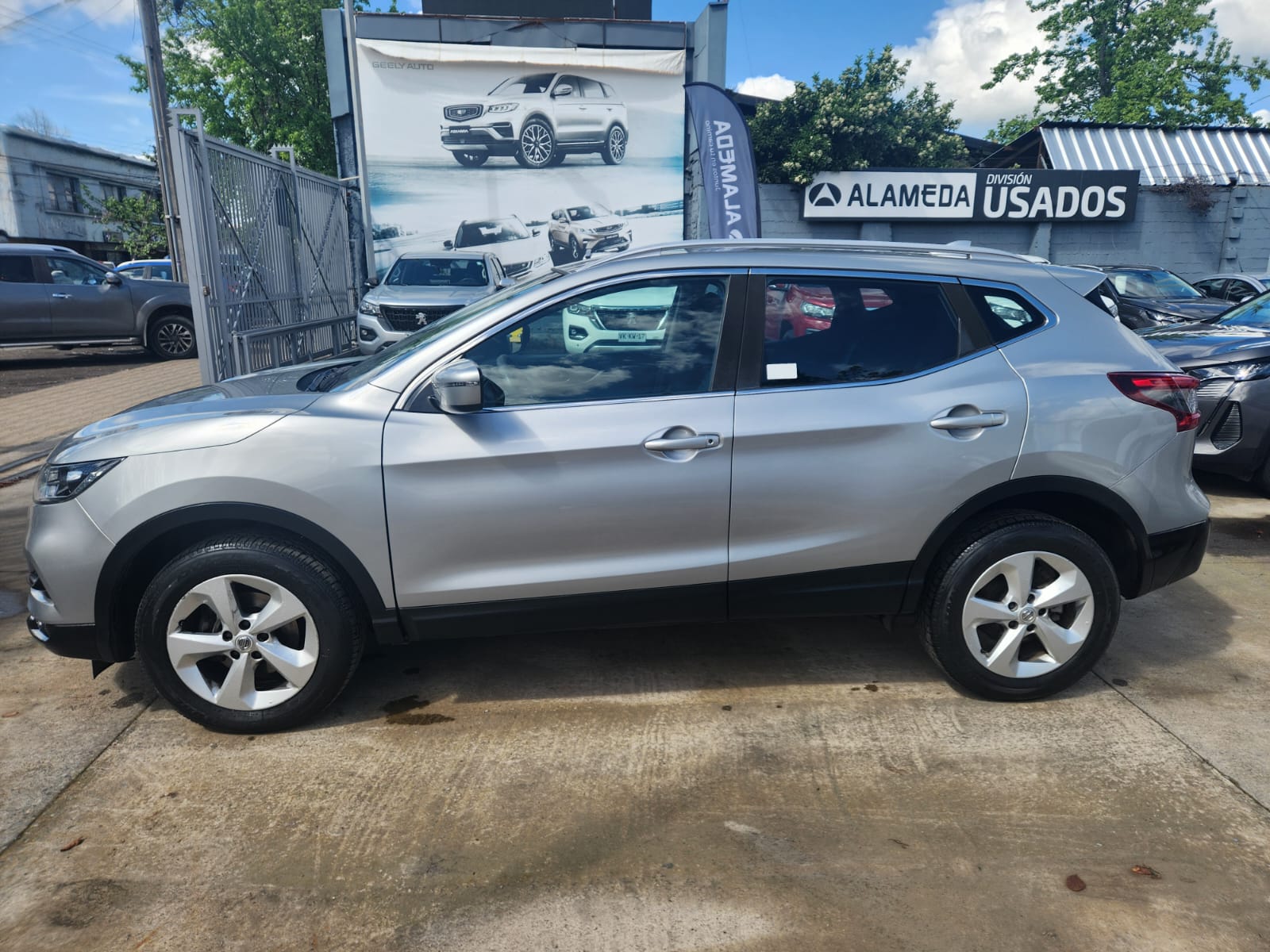 Nissan Qashqai Sense — foto 4 de 8