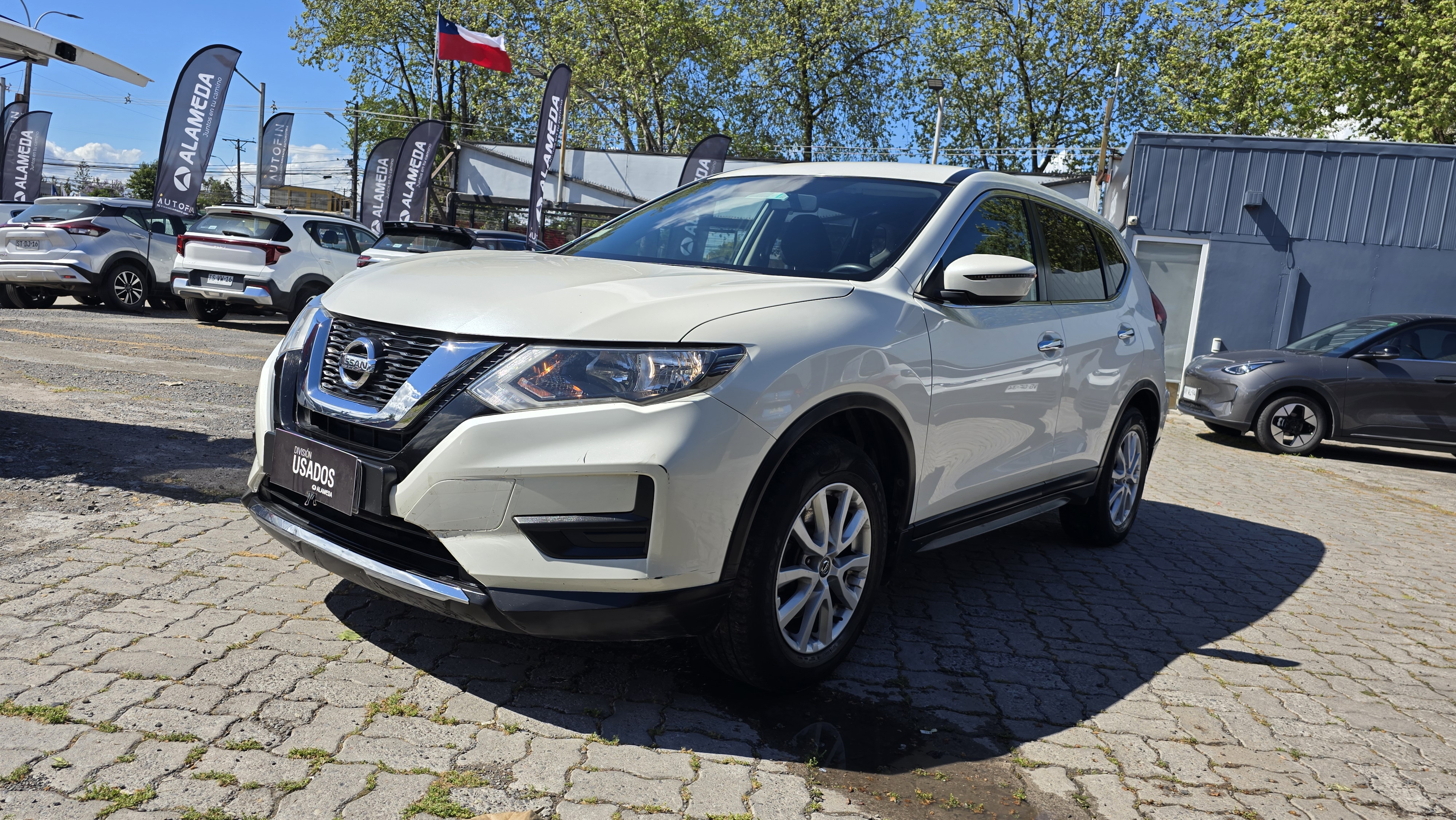 Nissan X Trail Sense — foto 8 de 19