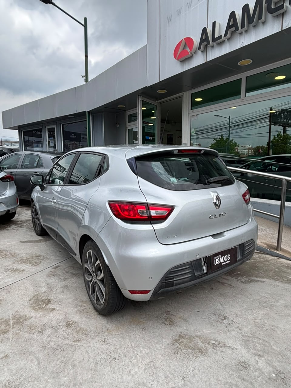 Renault Clio Hb Expression — foto 4 de 7