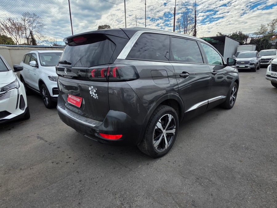 Peugeot 5008 Bluehdi 130 1.5 Aut — foto 2 de 7