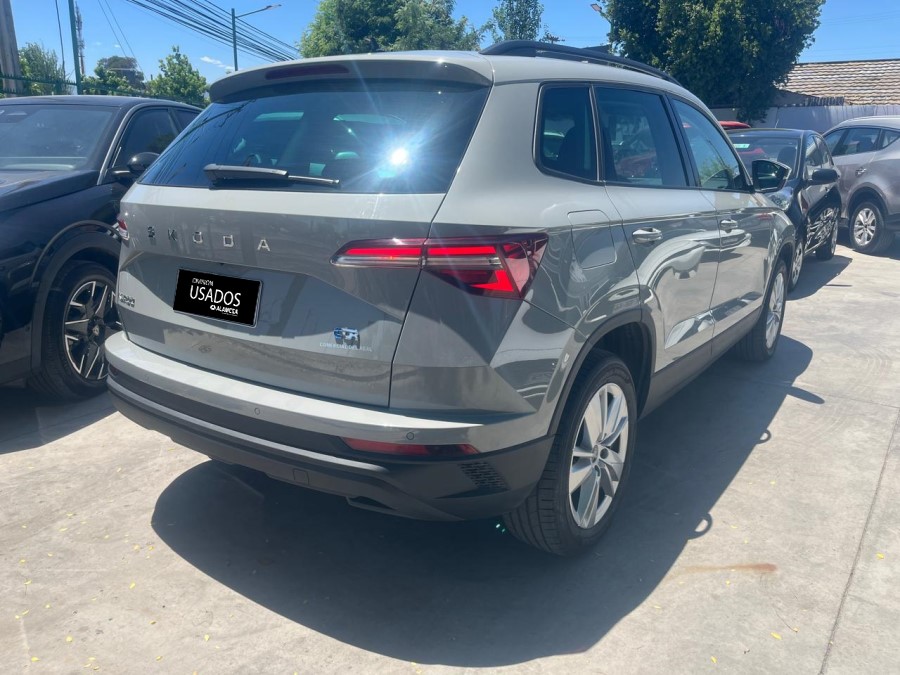 Škoda Karoq Tsi1.4 Aut — foto 3 de 6